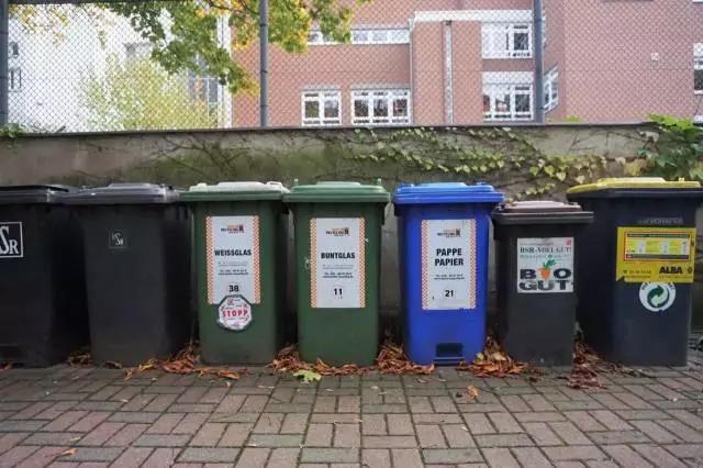 绿树"成"荫 对于普通人的生活,垃圾分类和使用自行车出行最能体现德国